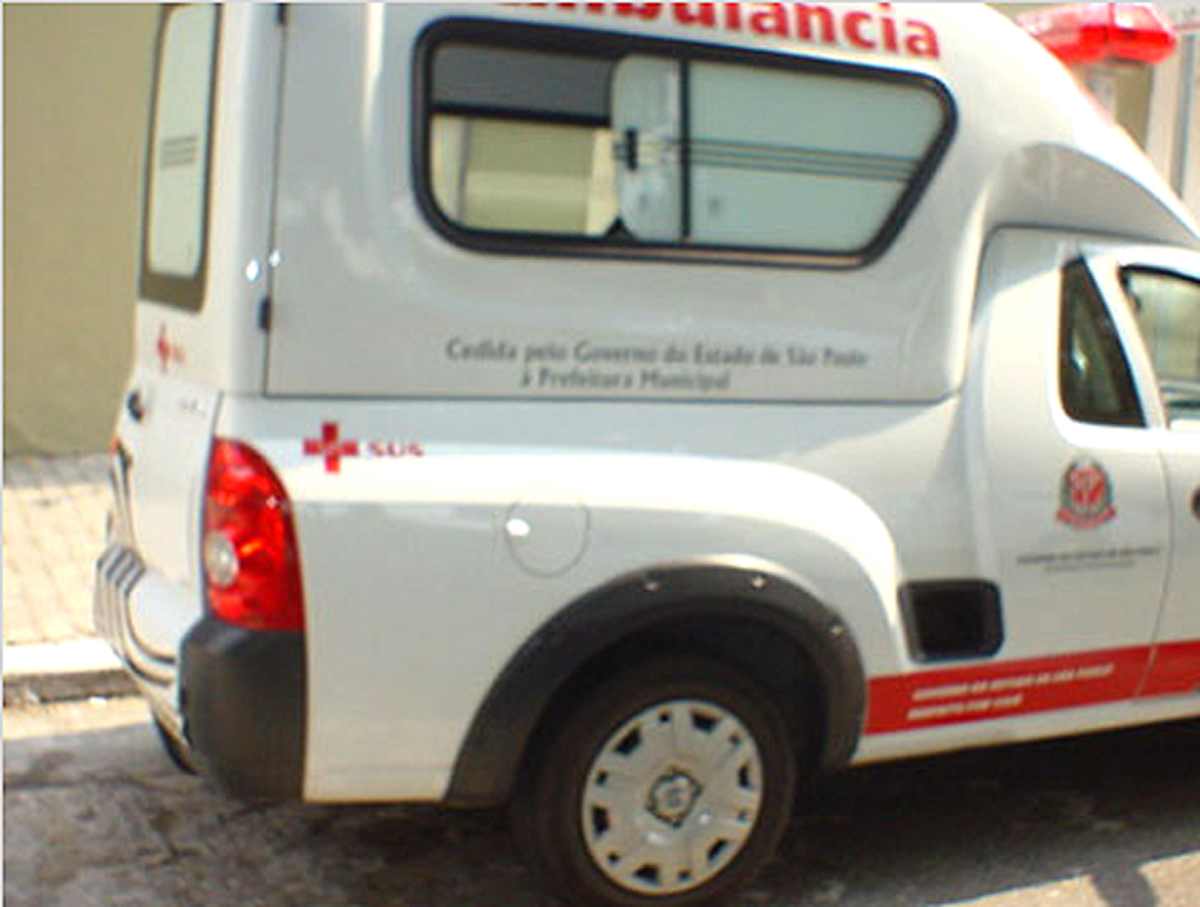  A nova ambulncia do Estado para cidades do interior <a style='float:right;color:#ccc' href='https://www3.al.sp.gov.br/repositorio/noticia/03-2008/afanasio amb a .jpg' target=_blank><i class='bi bi-zoom-in'></i> Clique para ver a imagem </a>